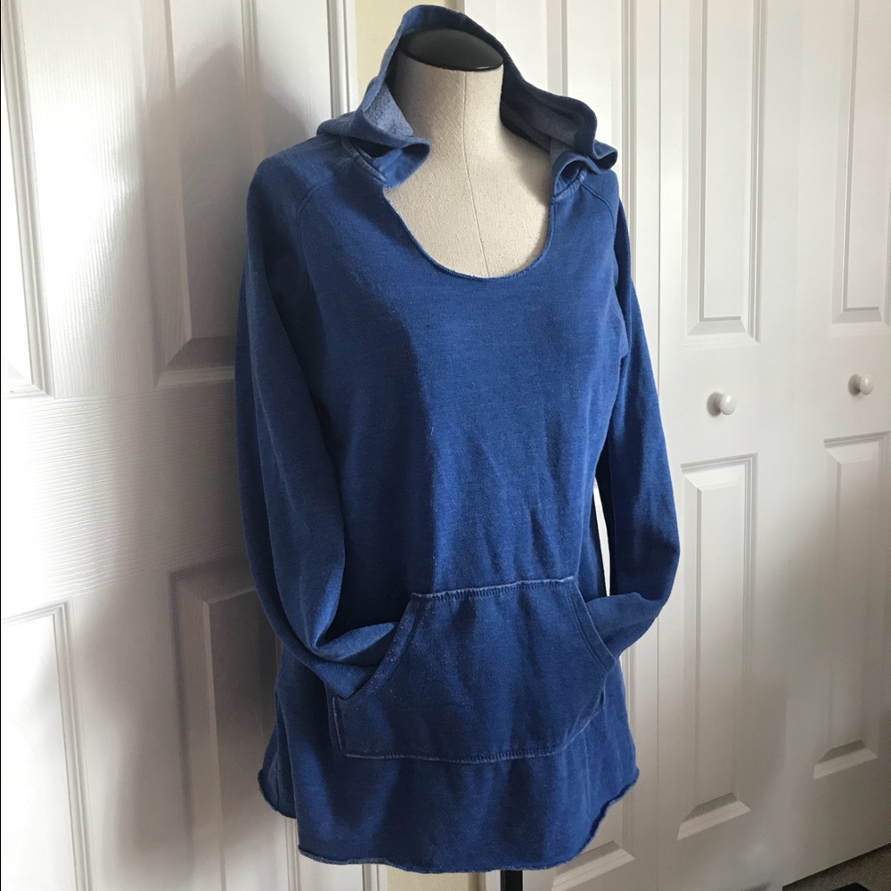 Blue Sweatshirt